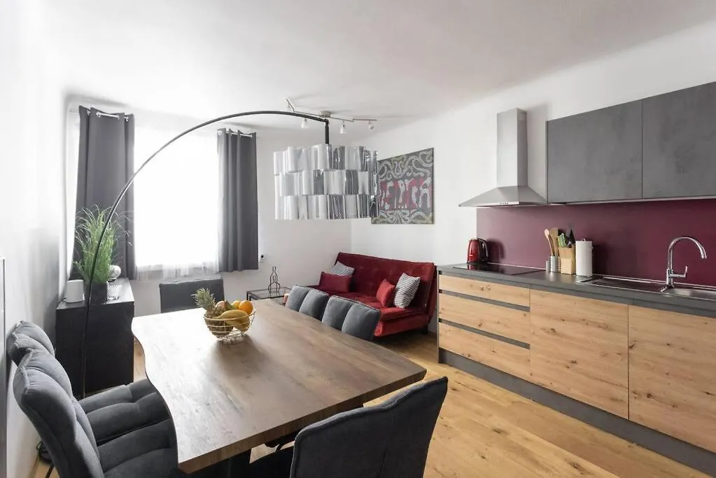 New Shalalaliving Vienna - Lovely Family Home Near Schoenbrunn - Pg 0*,  Austria